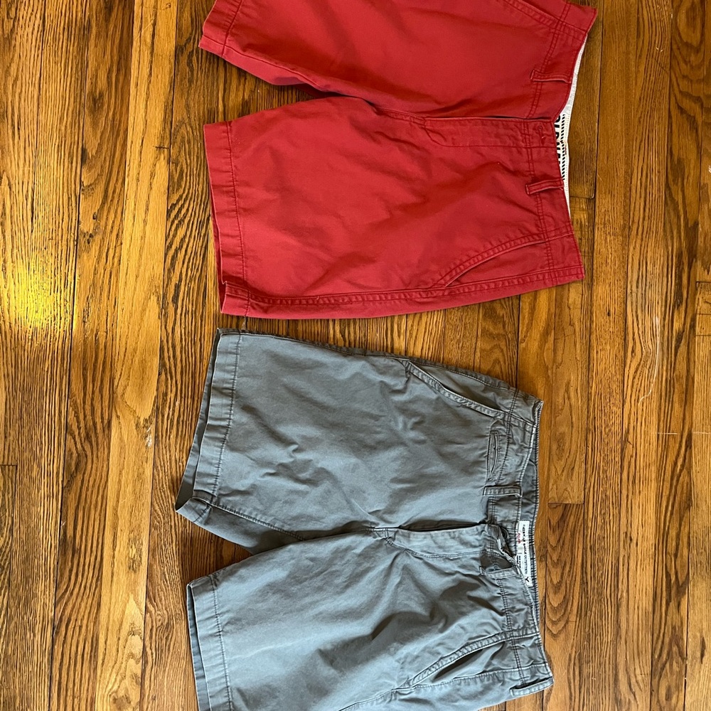 AE and Old Navy, Mens size 34 shorts